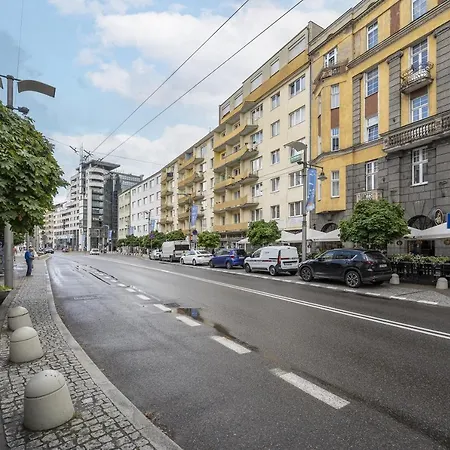 17 Centrum - Mieszkanie Dla 4 Os Apartamento
